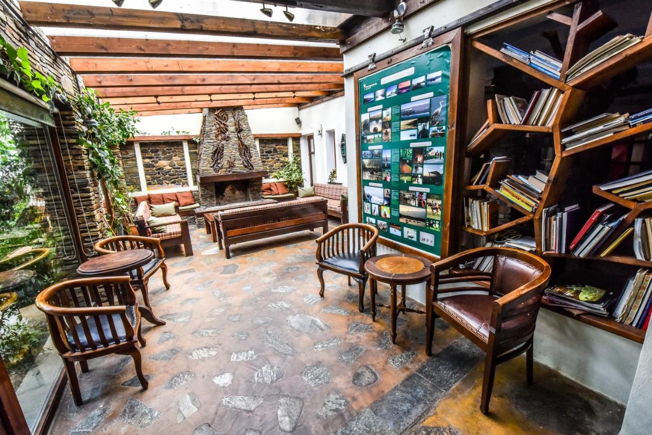 Oikoperiigitis Hotel Kerkíni Zewnętrze zdjęcie