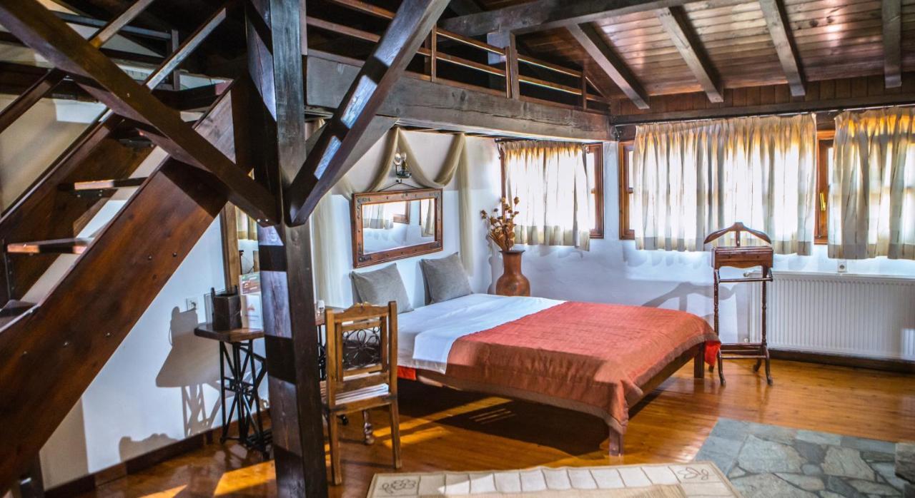 Oikoperiigitis Hotel Kerkíni Zewnętrze zdjęcie
