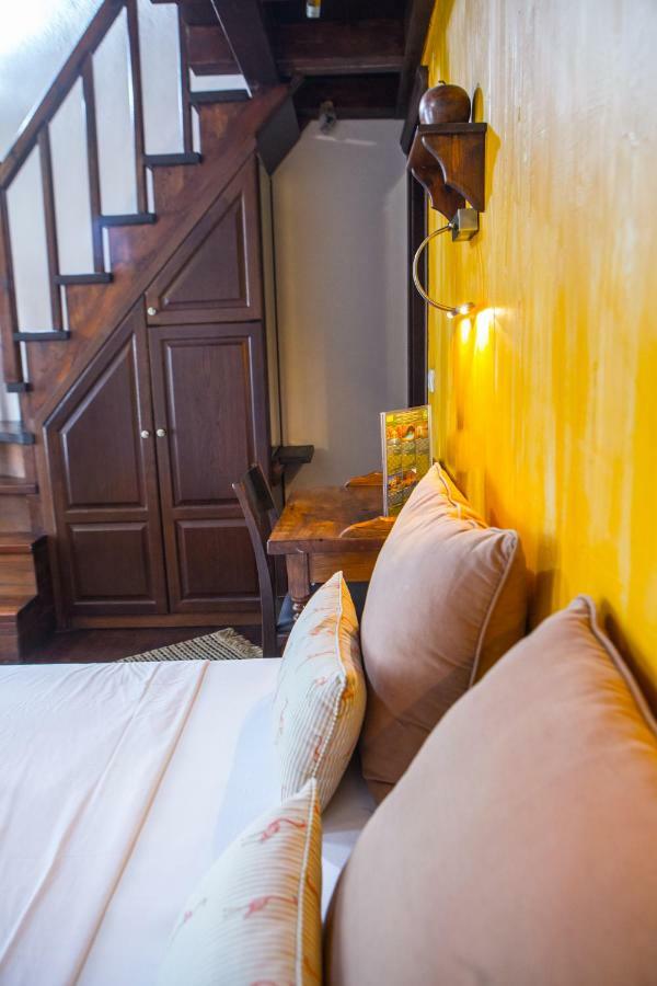 Oikoperiigitis Hotel Kerkíni Zewnętrze zdjęcie